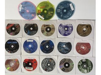 Playstation & Sega Dreamcast Game Discs - Lot Of 18