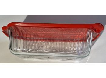 Pyrex Vintage Bread/Cake/Meatloaf Clear Glass With Red Lid For Seal