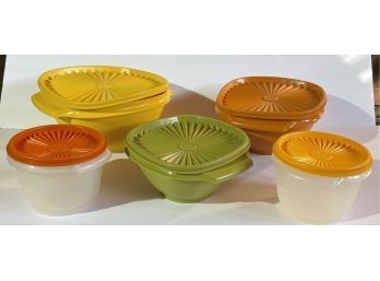 Lot Of 5 Tupperware Servalier Bowls With Lids