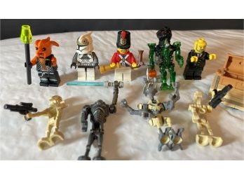Lot Of 11 Lego Minifigures / Parts Star Wars Etc. - See Pics For What Is Included