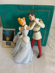 Disney Classics Figurine Cinderella And Prince Charming 'So This Is Love'