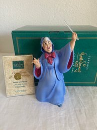 Disney Classics Figurine Cinderella's Fairy Godmother 'Bibbidi, Bobbidi, Boo'