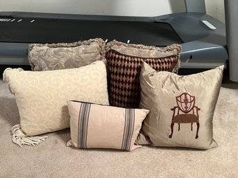 6 Pillows: Browns, Grays, Off White