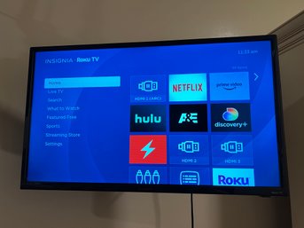 Roku TV With Remote And TV Mount Model # NS-32DR310NA17 REV. D