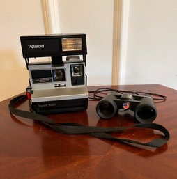 Polaroid Spirit 600 And Vivitar SV Series Binoculars