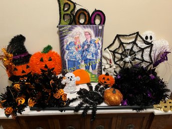 BOO! Lots Of Halloween Decorations And 4 Garlands