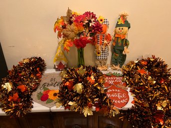 Give Thanks: Fall And Thanksgiving Assortment Of Decorations
