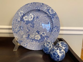 Blue And White Decorative Pieces