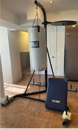 Everlast Punching Bag Stand And Pro Down Mat