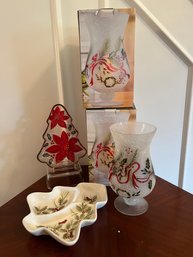 Holiday Lot: 2 Vases And Tree Platters