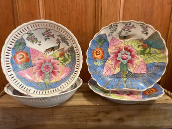 2-20th Century Chinoiserie Porcelain Tobacco Leaf Reticulated Bowl & 2 Plates