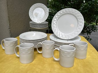 Pfaltzgraff Traditions Ribbion White Dinnerware Set