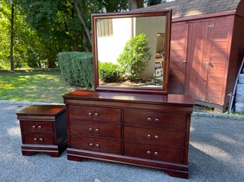 6 Draw Dresser With Mirror And End Table