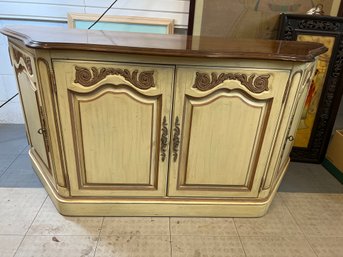 Vintage Credenza With Side Cabinets Country Style