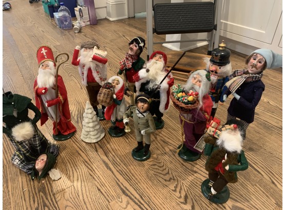 Byers Choice Carolers Included One Nutcracker And Tree
