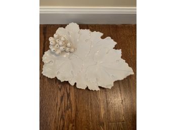Italy 36/67 White Leaf Platter With Grapes