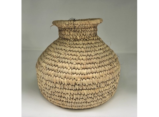 Native American Papago Woven Basket/vase