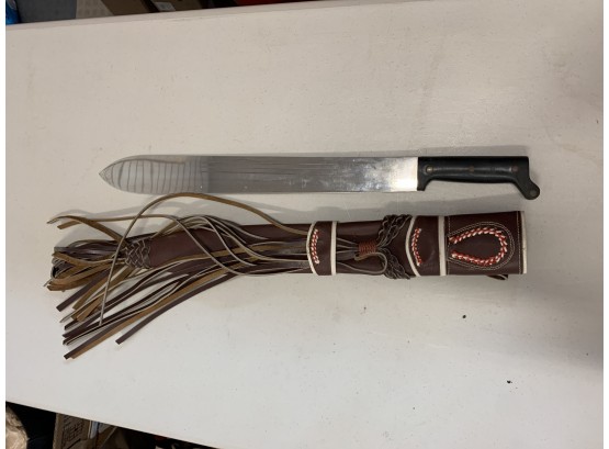 Columbia Machette With Leather Case