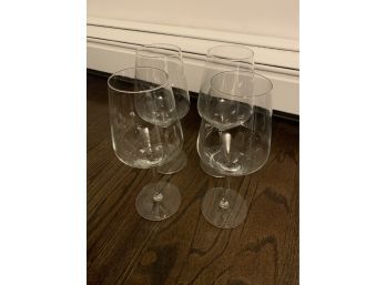 Set Of 4 Chrystal Wine Glasses