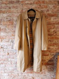 Men's Burberry Lined Wool Coat Size 38