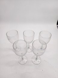 SET OF 5 WINE GLASSES