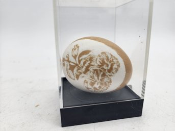 Hand Blown Carved Flower Eggshell