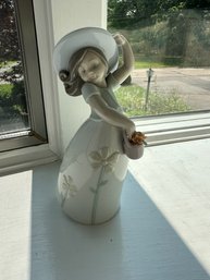 Lladro Girl With Hat On Head