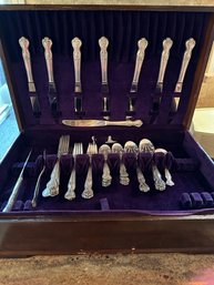 Double Plated Flatware With Mahogany Case & Mixed