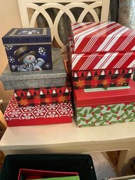 8 Gift Boxes