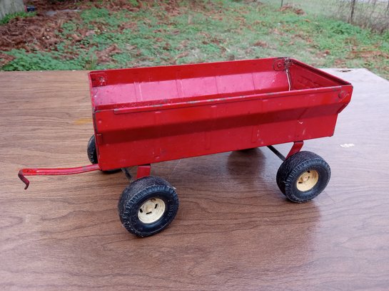 ERTL Toy Grain Wagon