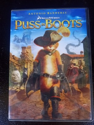 Puss In Boots DVD