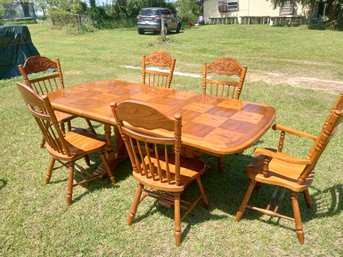 Beautiful Wood Table With 6 Chairs