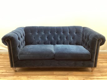 Freestyle Collection Upholstered Chesterfield Sofa
