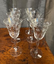 SET OF 6 CONTEMPORARY GLASS WINE GOBLETS