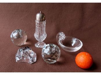 A Grouping Of 5 Pieces Of Quality Glass Including Steuben Bowl