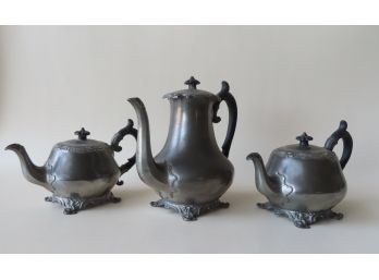 A 3 Piece Pewter Tea Service With Carved Wooden Handles, Signed 'Shaw & Fisher / Sheffield' - Good Condition -