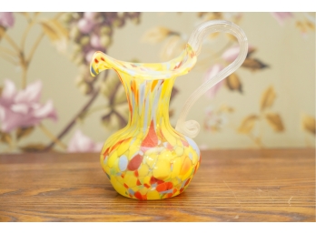 COLOR PATTERN PITCHER, 7IN HEIGHT