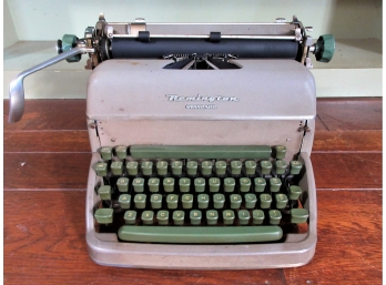 Vintage Remington Standard Manual Typewriter
