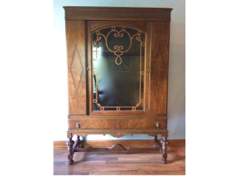 Excel MFG. Co. Antique China Cabinet