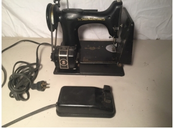 Antique Singer Sewing Machine Catalog 3-110