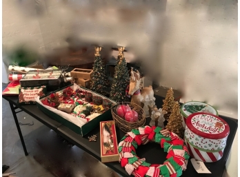 Large Lot Of Christmas Items And Décor