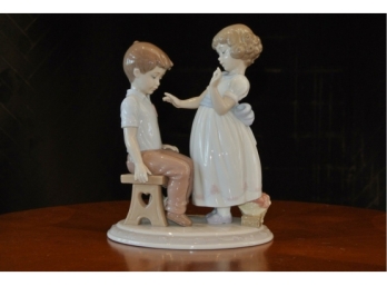 Lladro Figure 'With All My Heart'