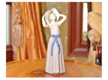 Lladro Figure 'Coy Girl'