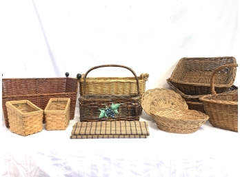 Great Collection Of Wicker Baskets And Placemats