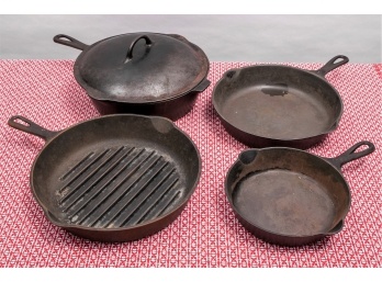 Group Of Four Vintage American Cast Iron Skillets