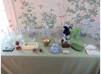 Table Top Lot Of Miscellaneous Glass / Ceramics / Etc.