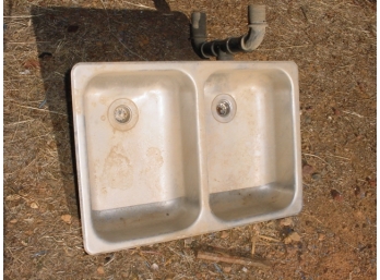 2 Bay Aluminum Sink, 23'x 16'   (338)