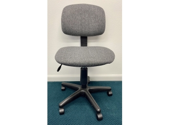 Gray Cloth Office Chair Adjustable With Casters