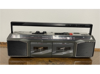 Vintage GE Boom Box Radio/ Cassette Player
