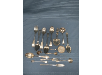 Sterling Silver Serving And Ornate Serving Pieces 28.7 Ozt